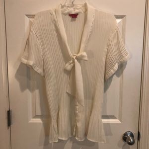 🤍 Ivory Button-Down Blouse with Tie Detail